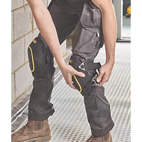 Stanley FatMax Soft Flooring Knee Pads 6 Stanley FatMax Soft Flooring Knee Pads - Image 4