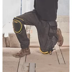 Stanley FatMax Hard Shell Kneepads -Workwear Accessories Shop 320JJ A2