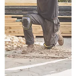 Stanley FatMax Stabiliser Shell Knee Pads -Workwear Accessories Shop 727JJ A2