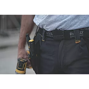 DeWalt Pro Belt Black 44 1/2" 7 DeWalt Pro Belt Black 44 1/2" - Image 5